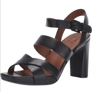 Naturalizer Julisa Sandal